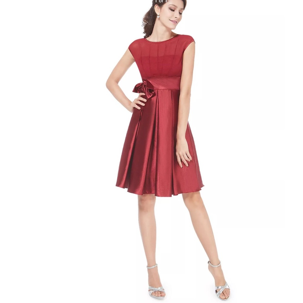 NWT Beautiful red cocktail dress